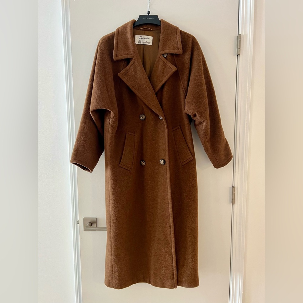 Vintage Alpaca / Wool / Mohair Blend Double-Breasted Coat in Tobacco Brown - Picture 2 of 13